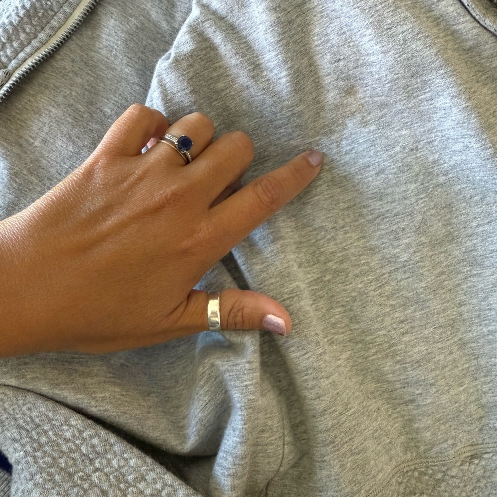 Lululemon Jacket - Picture 5 of 5